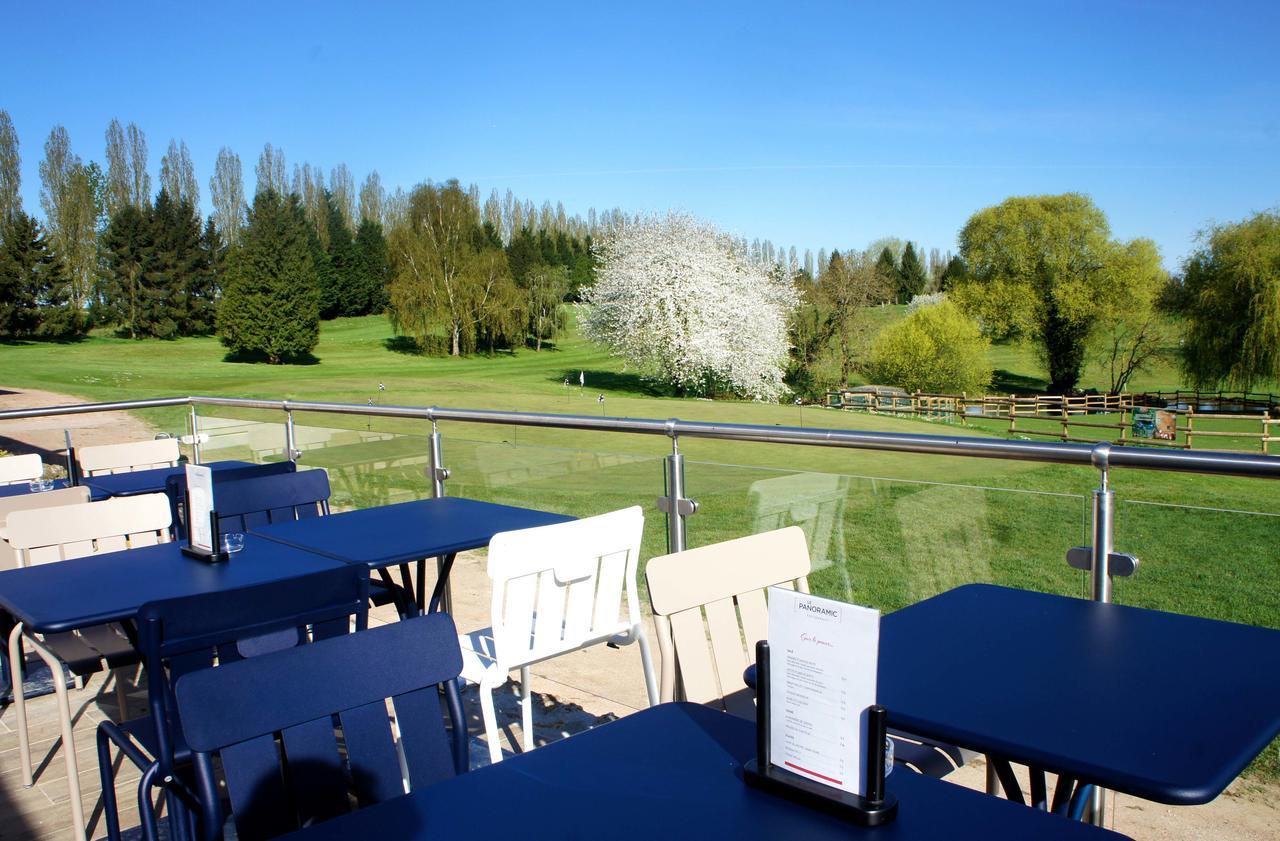 Hotel Les Suites - Domaine De Crecy Exterior photo